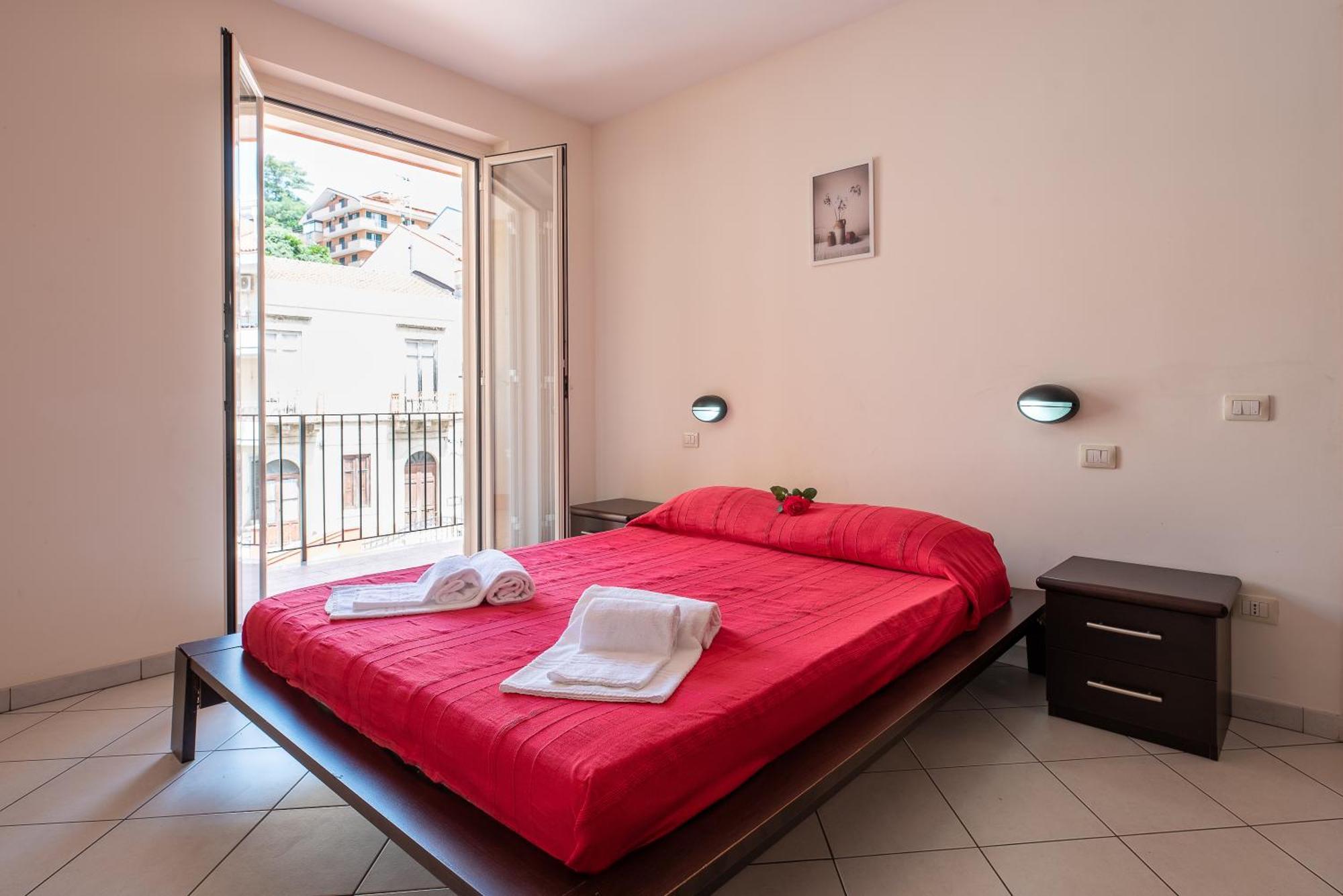 Case Vacanza Alega Mare Nizza di Sicilia Exterior photo